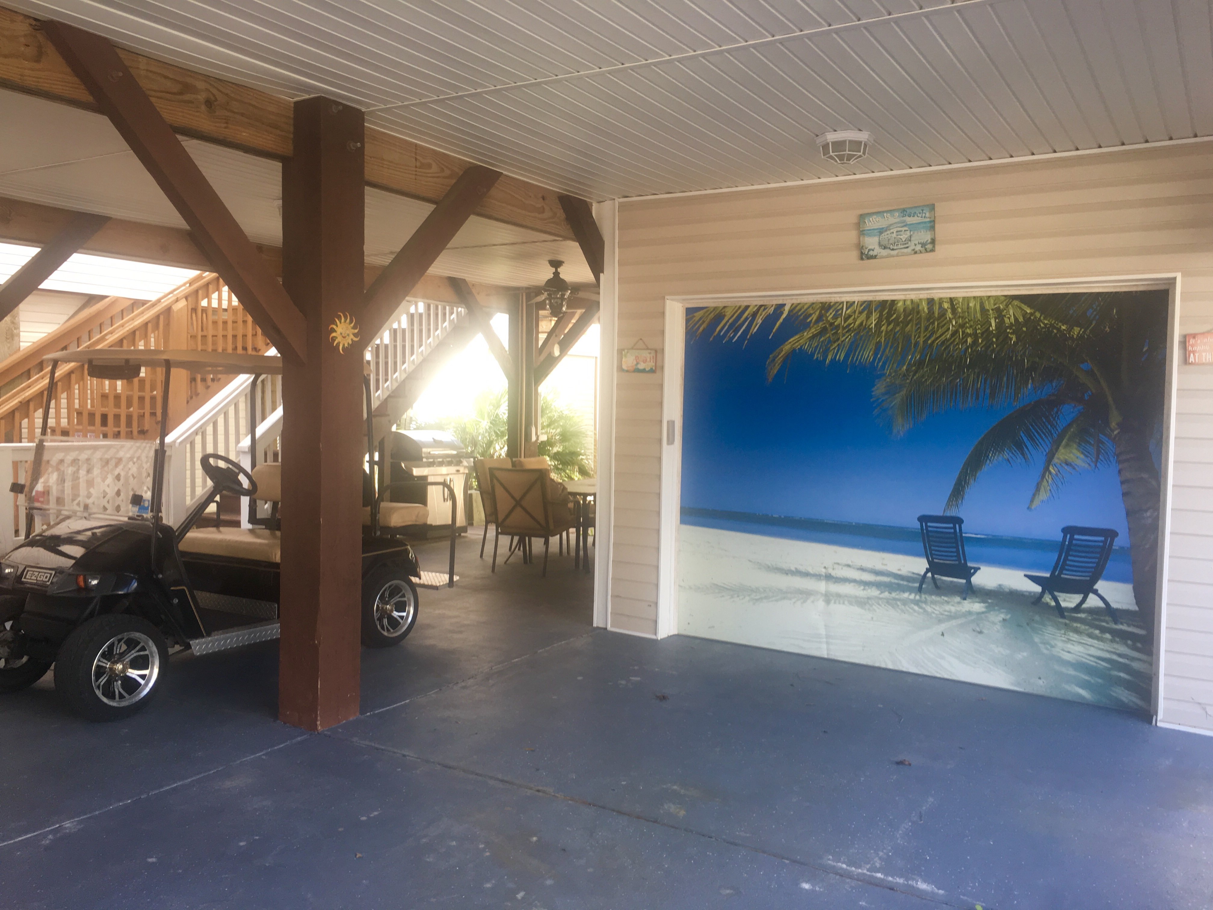 Beautiful Beach house includes Golf Cart Home Owners at